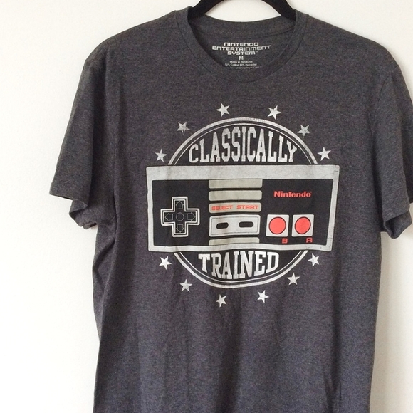NWT "Classically Trained" Nintendo Graphic Tee, Size Medium - Picture 3 of 4